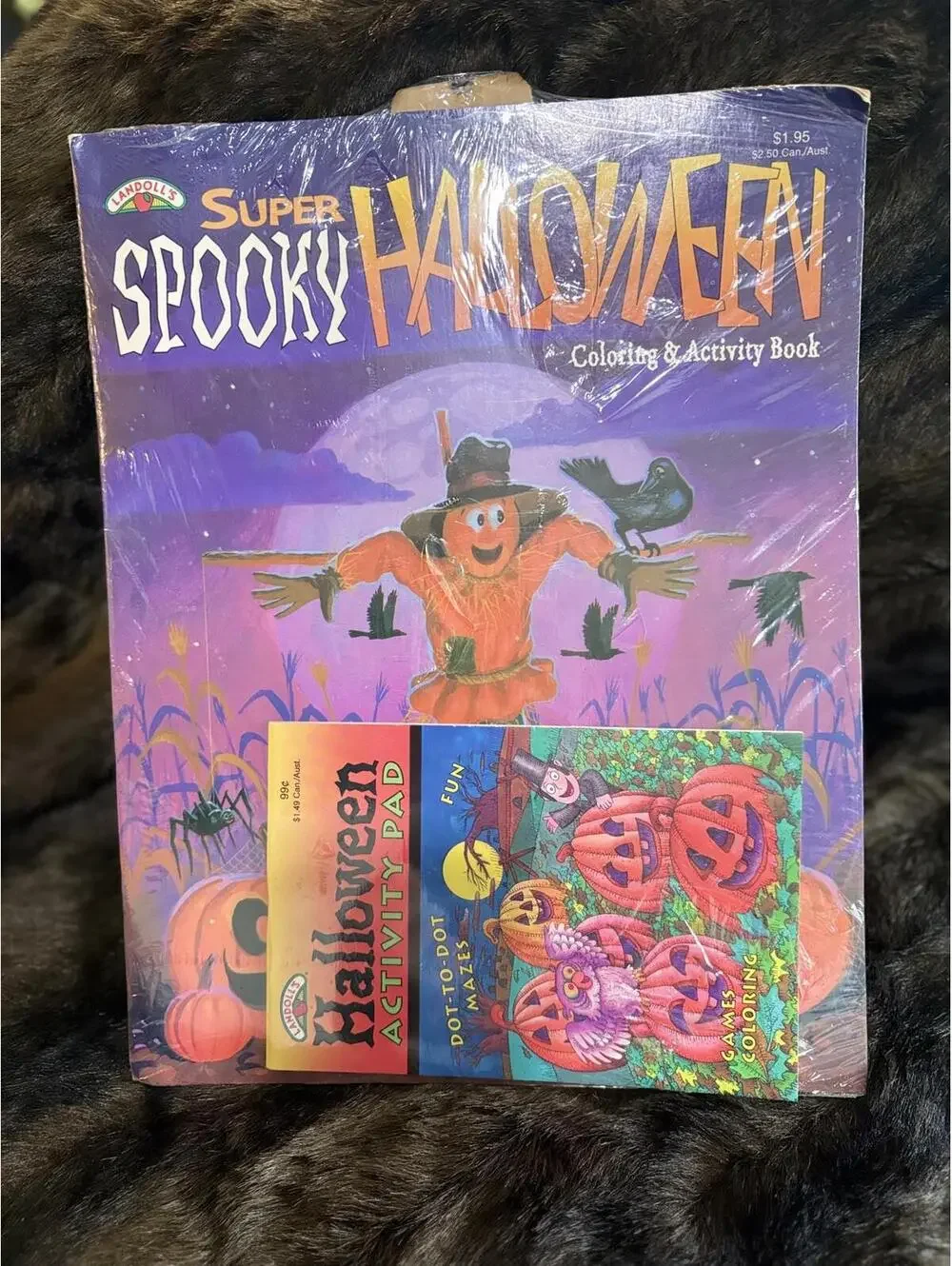 Landoll’s Vintage Halloween Activity Pad Set.